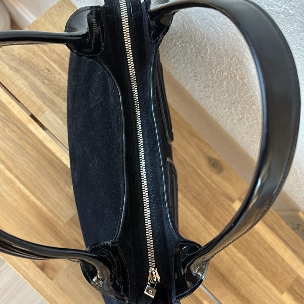 Salvatore Ferragamo Black Suede Gancini Pocket Shoulder Bag - Picture 9 of 14